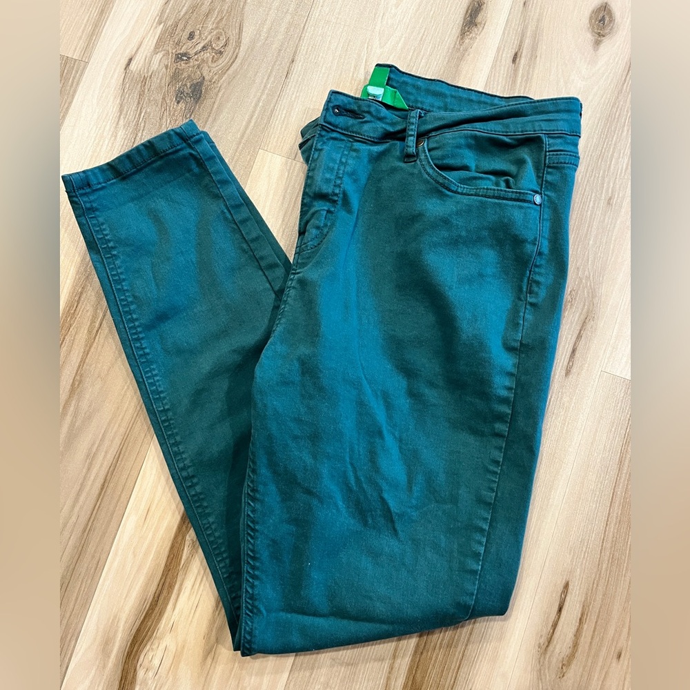 Women’s Green Jeans